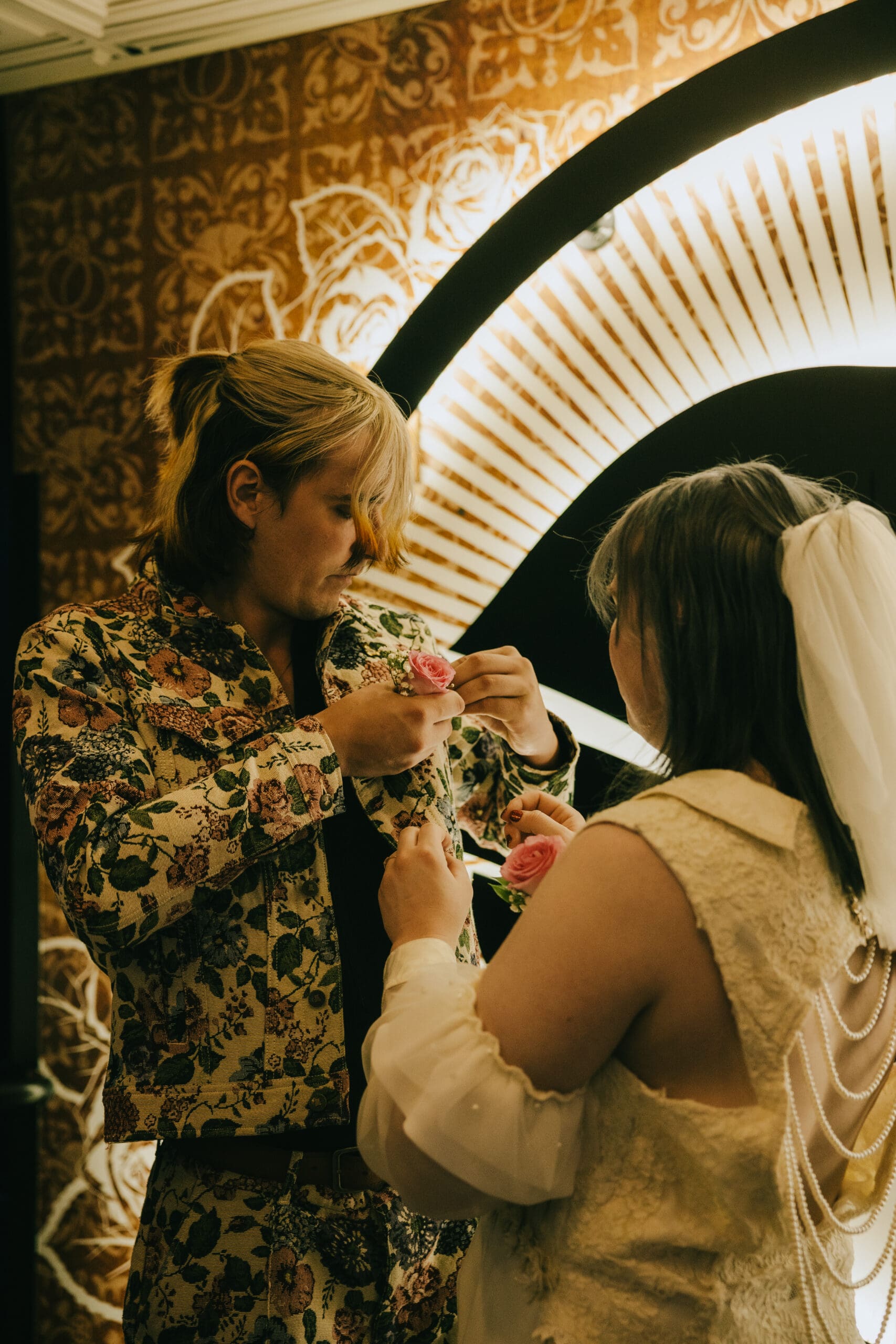 candid wedding photos from a Las Vegas wedding day